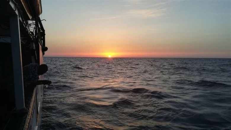El buque de rescate de Proactiva Open Arms que viaja con 121 personas a bordo | OPEN ARMS ep buquerescateproactiva open armsviaja121 personasbordo