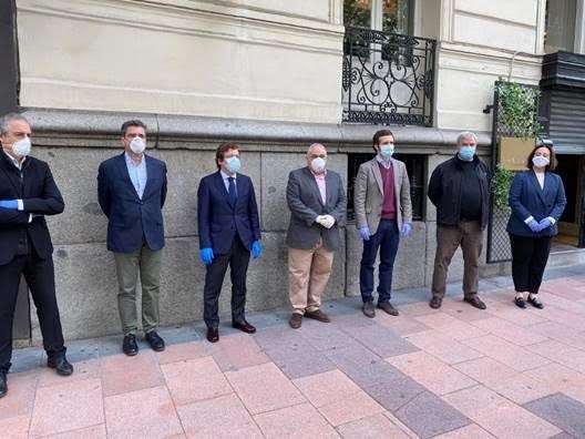 ep hosteleros se reunen con el alcalde de madrid jose luis martinez almeida y el presidente del pp ep hosteleros se reunen con el alcalde de madrid jose luis martinez almeida y el presidente del pp