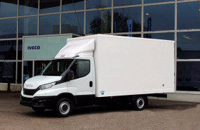 ep iveco lanza la daily attack box pensada para el sector de la paqueteria