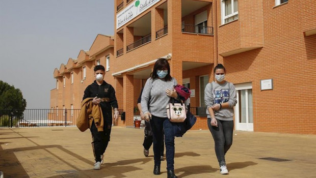 ep la ume en una residencia de mayores de la zubia granada