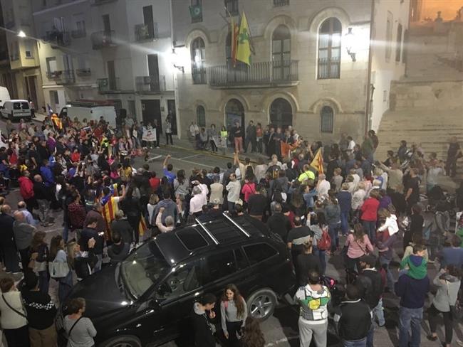 Manifestación en Bellpuig (Lleida) contra las detenciones por el referéndum | EUROPA PRESS ep manifestacionbellpuig lleida contradetencionesreferendum
