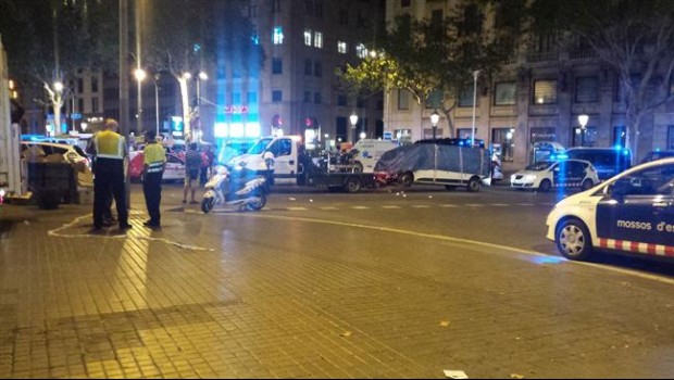 ep retiranfurgonetaatentadobarcelona