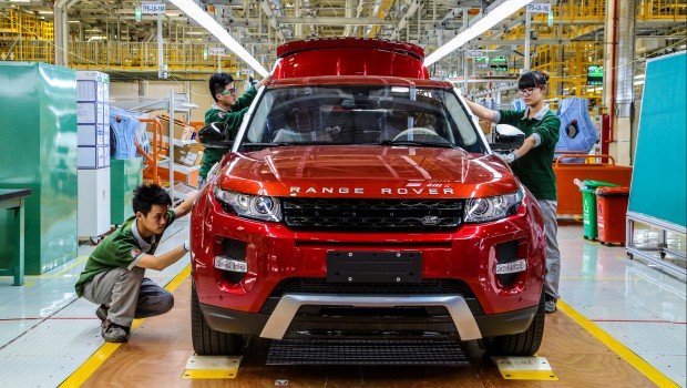 Jaguar Land Rover, Range Rover Evoque, car manufacturing Jaguar Land Rover, Range Rover Evoque, car manufacturing