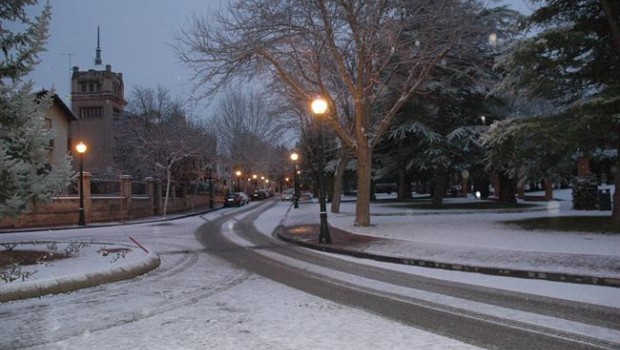 zona del ensanche de teruel con nieve