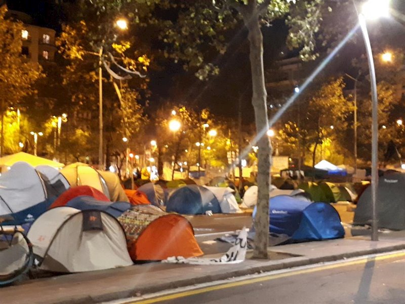 ep acampada de plaza universitat de barcelona