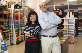 ep archivo   dos emprendedores que abrieron una papeleria con la financiacion de microbank