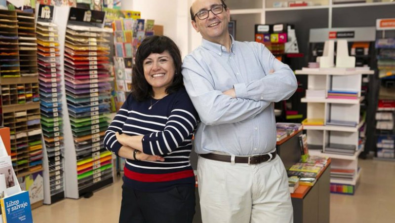 ep archivo   dos emprendedores que abrieron una papeleria con la financiacion de microbank