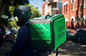 ep archivo un repartidor de uber eats en moto ep archivo un repartidor de uber eats en moto