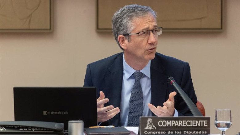 ep el gobernador del banco de espana pablo hernandez de cos durante su comparecencia ante la ep el gobernador del banco de espana pablo hernandez de cos durante su comparecencia ante la