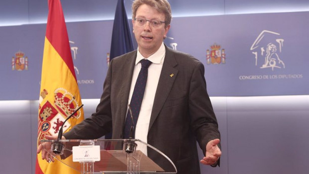ep el portavoz del pdecat ferran bel interviene en una rueda de prensa en el congreso