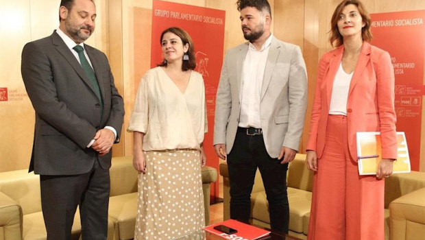 ep i-d el ministro de fomento jose luis abalos la portavoz del psoe en el congreso adriana lastra el 20191126191005