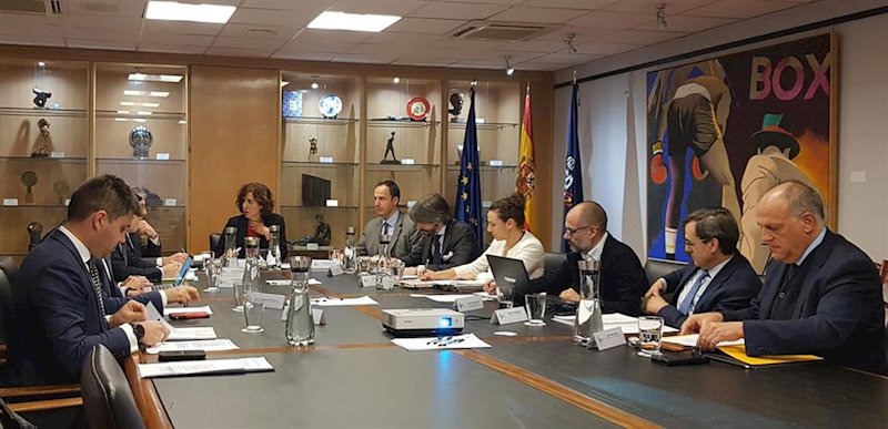 Irene Lozano, presidenta del CSD, preside la reunión de la Comisión Directiva del Consejo en presencia de David Aganzo y Javier Tebas | CSD ep irene lozano presidenta del csd preside la reunion de la comision directiva del consejo en