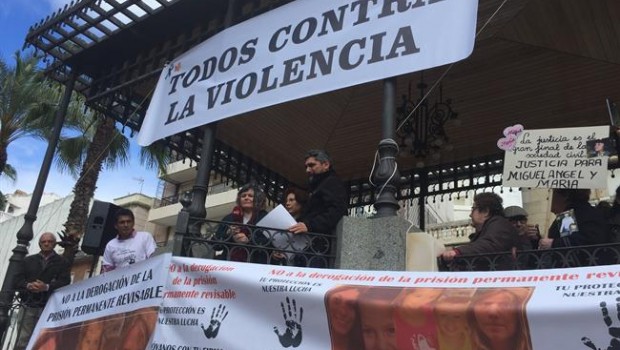 ep juan jose cortesruth ortizuna concentracionhuelva