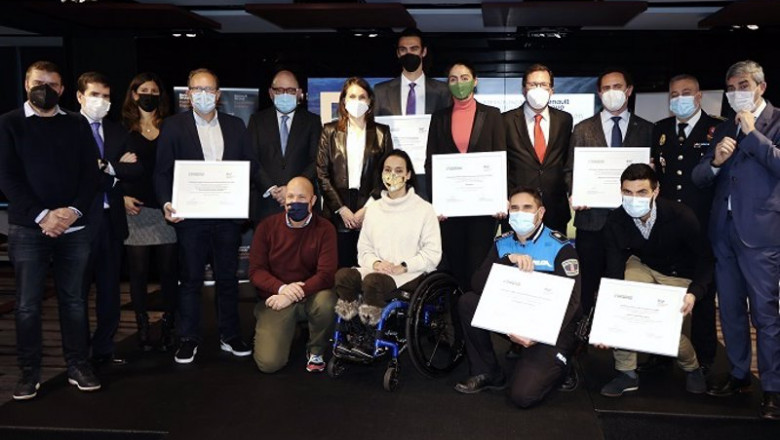 La Fundación Renault entrega los IX Premios a la Mejor Práctica en Movilidad Sostenible y Accesible | RENAULT ep la fundacion renault entrega los ix premios a la mejor practica en movilidad sostenible y