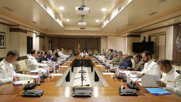 ep la ministradefensa margarita robles conasociacionesmilitares