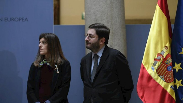 ep la nueva secretaria de estado de cooperacion internacional angeles moreno bau y el nuevo