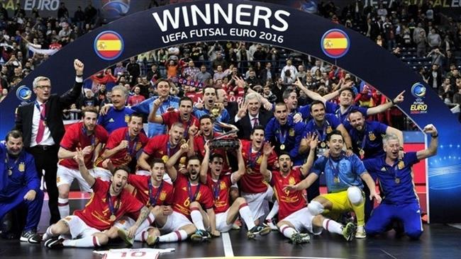 La selección española de fútbol sala, campeona de Europa 2016 | UEFA ep la seleccion espanolafutbol sala campeonaeuropa 2016