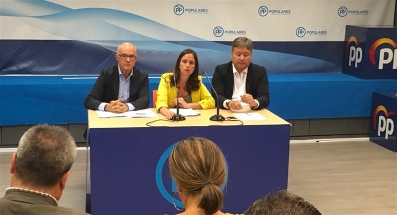 ep rueda de prensa de belen hoyo luis santamaria y fernando de rosa