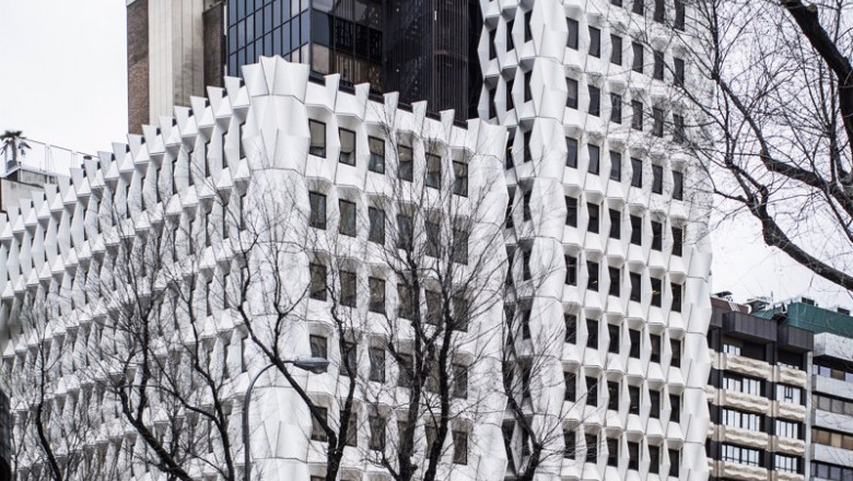 ep savills aguirre newman asesora a zurich en la de venta de un edificio de oficinas