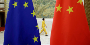 les drapeaux de l ue et de la chine 