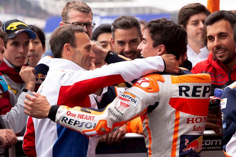 ep alberto puig felicita a marc marquez tras su triunfo en le mans