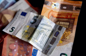 ep archivo   varios billetes a 9 de enero de 2024 en madrid espana durante el 2023 el 65 de la