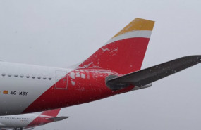 ep avion de iberia con nieve