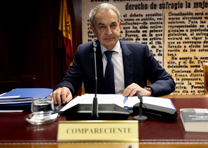 El PP exige explicaciones urgentes y el PSOE pide presunción de inocencia tras la imputación de Zapatero