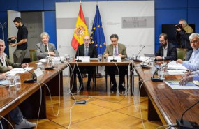 ep el gobierno upa y union de uniones se reunen para evaluar el progreso de las 43 medidas para el