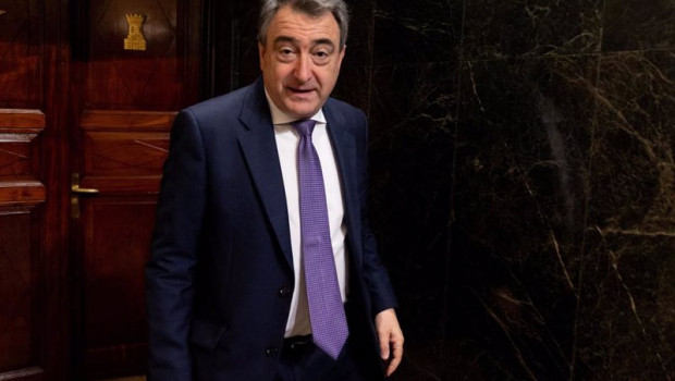 ep el portavoz del eaj pnv aitor esteban a su llegada a una sesion plenaria en el congreso de los
