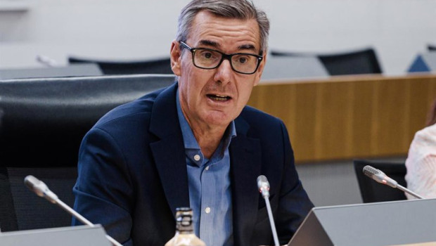 ep el presidente de la cnmv carlos san basilio inaugura una jornada de apie junto con ceoe y dircom