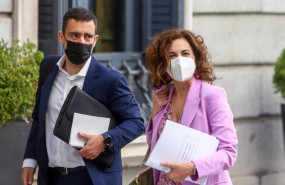 ep la ministra portavoz y de hacienda maria jesus montero a su llegada a una sesion de control en el