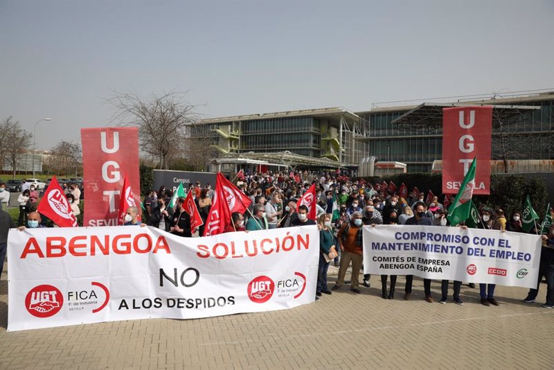 Trabajadores de Abengoa piden la viabilidad de la compañía y mantener los empleos