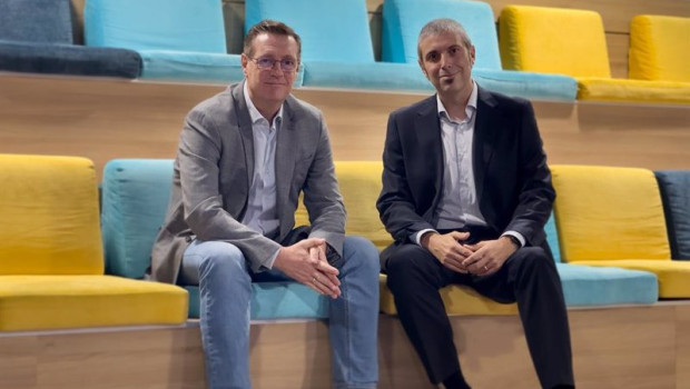 ep sngular adquiere gl research para integrar servicios de ia en los sectores industrial cientifico
